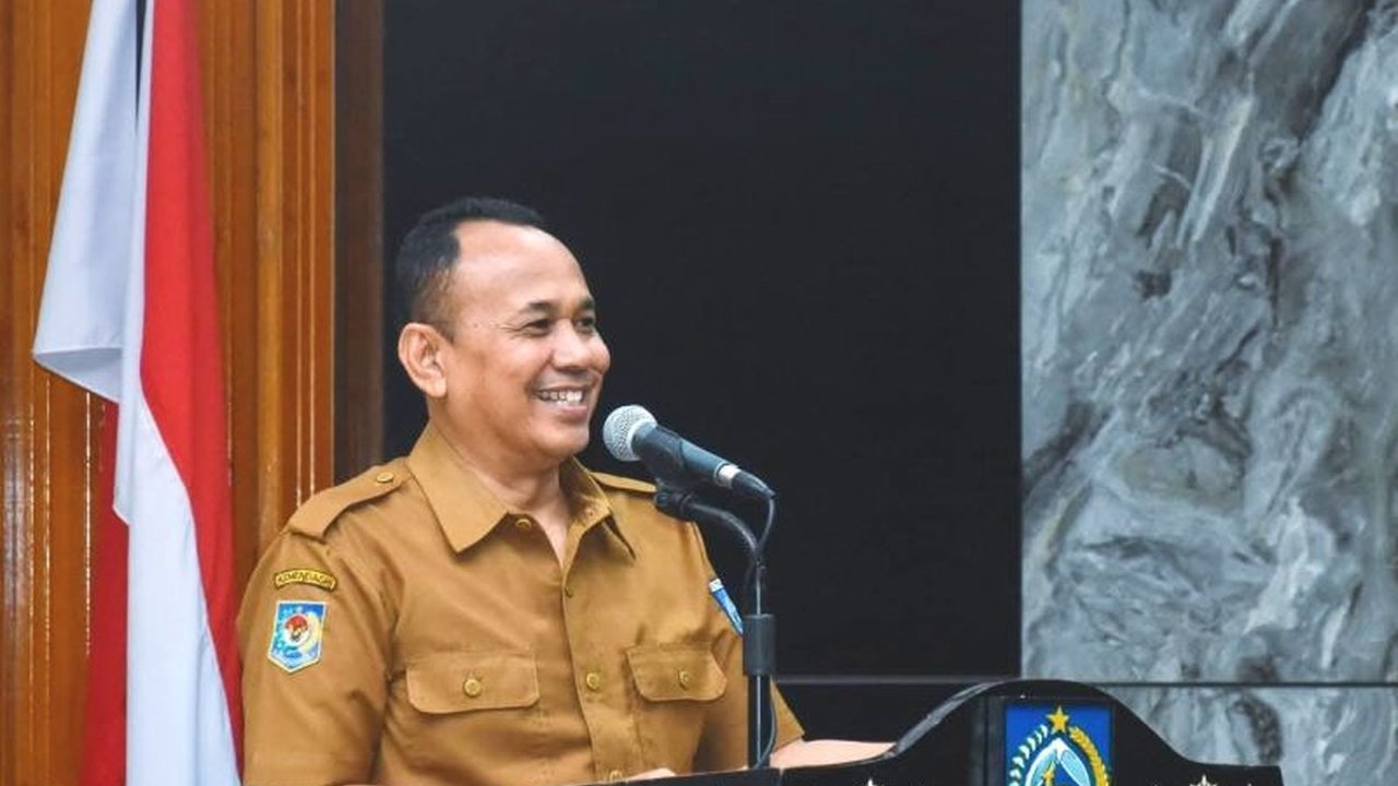 Pemerintah Provinsi NTB mengajak seluruh elemen masyarakat mengakhiri polemik Sekda definitif yang telah ditetapkan, serta bersatu padu mendukung pembangunan daerah demi kesejahteraan bersama.