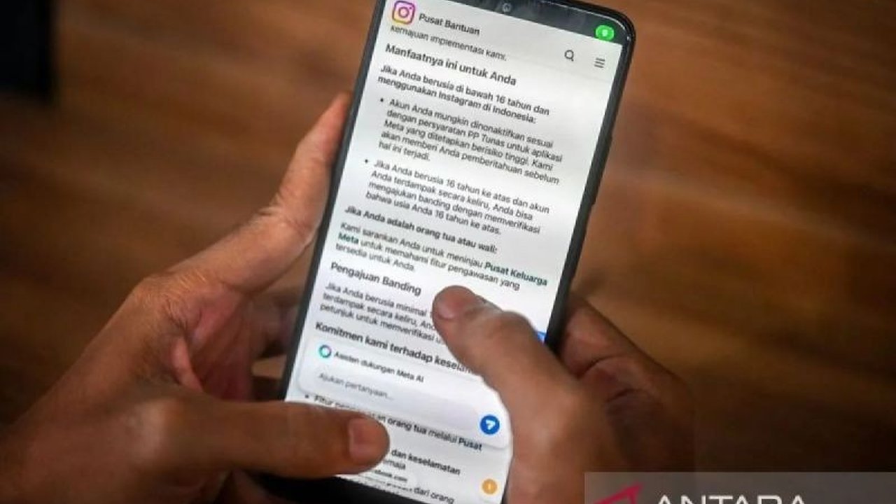 DPRD Kota Malang menekankan pentingnya pendekatan edukatif kepada orang tua sebagai penentu efektivitas implementasi PP Tunas untuk melindungi anak dari konten negatif di media sosial.