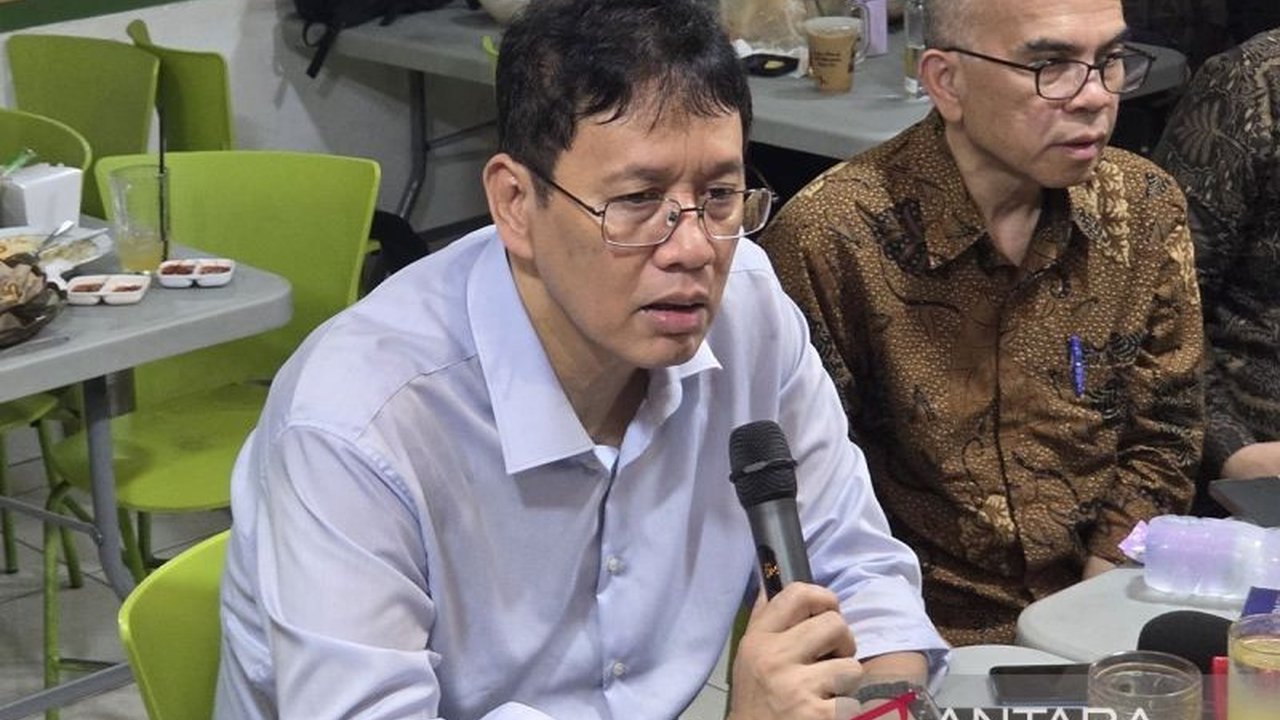 Pemerintah Indonesia tengah serius mempertimbangkan Insentif Kendaraan Listrik, berdiskusi dengan regulator dan industri untuk mempercepat adopsi kendaraan ramah lingkungan dan mengurangi ketergantungan pada bahan bakar fosil.