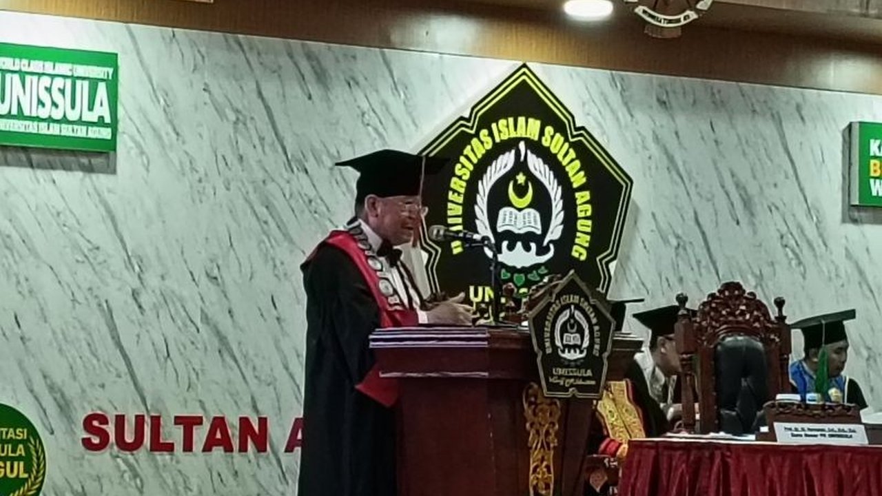 Wakil Menko Otto Hasibuan menegaskan KUHP dan KUHAP Baru mengakhiri dominasi hukum kolonial yang telah berlaku lebih dari seabad. Simak bagaimana perubahan paradigma ini membentuk sistem pidana nasional yang lebih modern dan berkeadilan.