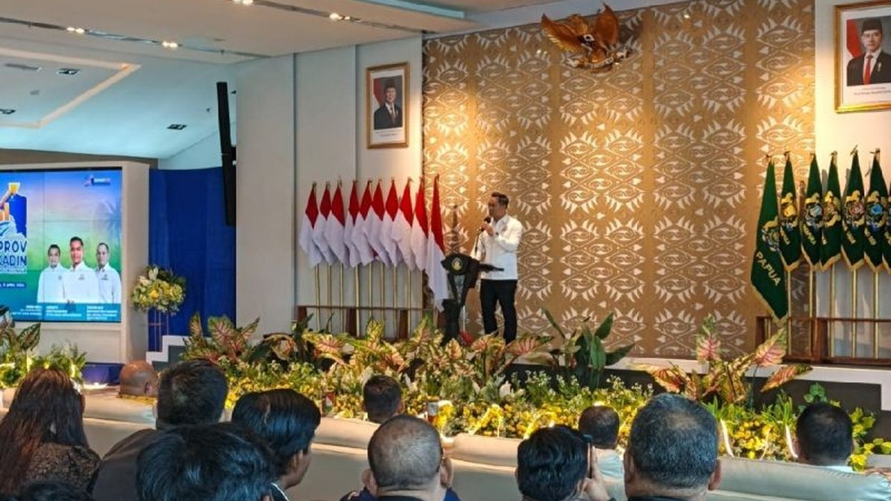 Ketua Umum Kadin Indonesia optimistis potensi ekonomi Papua sangat besar, tidak hanya bertumpu pada emas dan tembaga, melainkan juga sektor kelautan, perikanan, energi terbarukan, dan pertanian yang siap memperkuat ekonomi nasional.