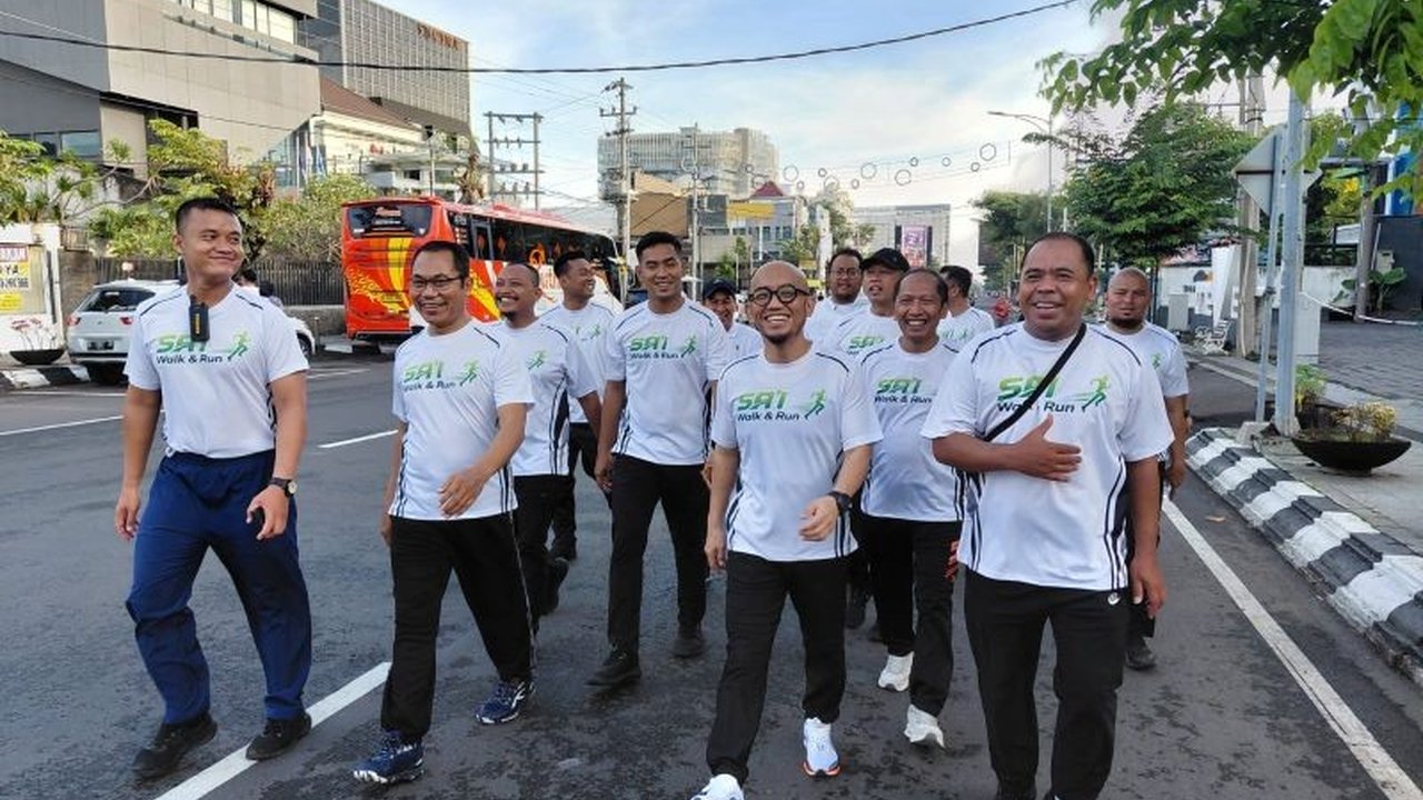 Wakil Menteri Haji dan Umrah Dahnil Anzar Simanjuntak meluncurkan SAI Walk and Run di Semarang, menekankan pentingnya kesiapan haji yang paripurna, meliputi fisik, mental, rohani, dan material, bagi calon jemaah.