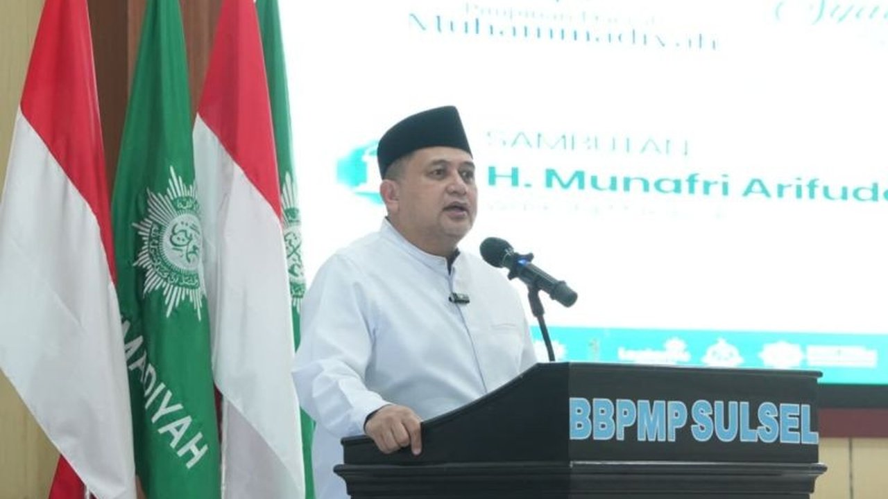 Wali Kota Makassar Munafri Arifuddin mengajak Muhammadiyah berkolaborasi dalam proyek percontohan pengelolaan sampah terintegrasi, mendorong solusi lingkungan berkelanjutan dan ketahanan pangan.