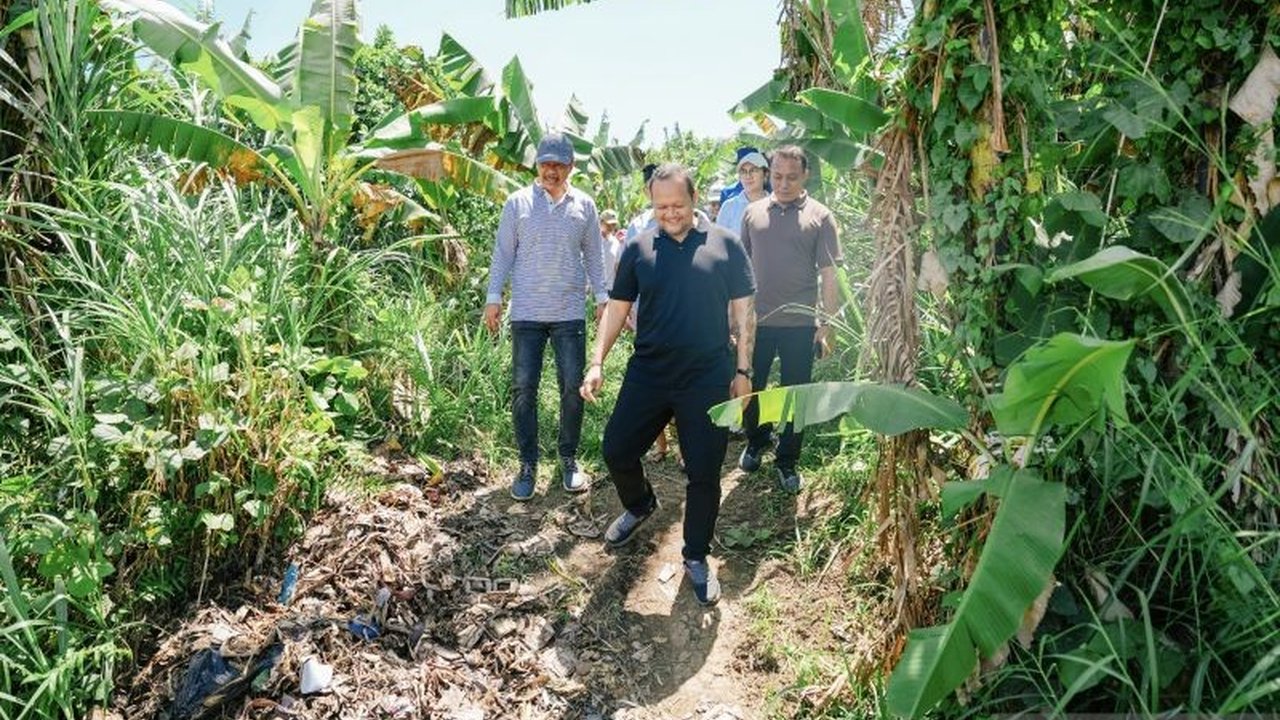 Wakil Bupati Badung, Bagus Alit Sucipta, menegaskan bahwa proses pengelolaan kompos di Taman Bung Karno Penarungan telah sesuai standar lingkungan, menjawab kekhawatiran masyarakat Badung.