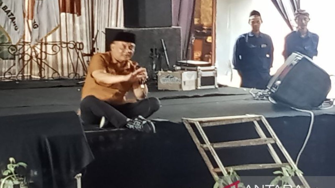Pemerintah Provinsi Jawa Tengah segera menyusun Standar Operasional Prosedur (SOP) Peran RT untuk memperkuat pelayanan masyarakat, menjadikan Paguyuban Pengurus Rukun Tetangga (PPRT) Batang sebagai percontohan.