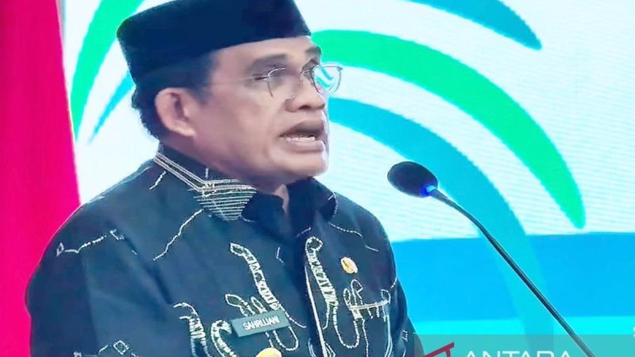 Bupati Hulu Sungai Utara, Sahrujani, menekankan peran krusial panti asuhan dalam upaya pencegahan stunting melalui pola asuh sehat dan pemenuhan gizi anak. Simak dedikasi pengurus panti asuhan yang membantu pemerintah.