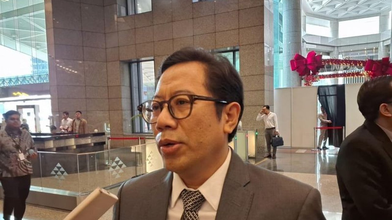 Bursa Efek Indonesia (BEI) secara resmi mengumumkan delisting terhadap 18 emiten yang akan efektif pada 10 November 2026. Keputusan delisting ini diambil setelah proses pembinaan dan koordinasi intensif dengan berbagai pihak terkait.