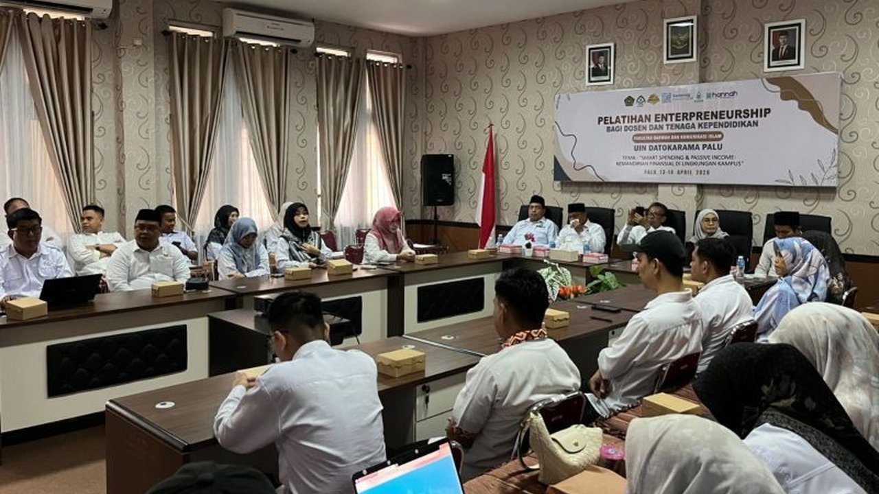 Universitas Islam Negeri Datokarama Palu berkolaborasi dengan Hannah Asa Indonesia untuk memperkuat peran dosen sebagai agen edukator keuangan, menjawab tantangan literasi finansial di tengah masyarakat dan kampus.