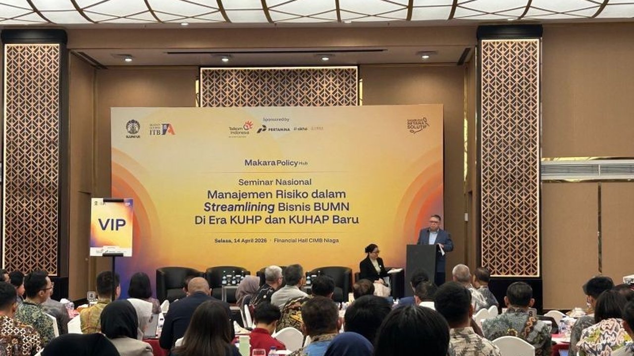 Kehadiran KUHP dan KUHAP baru menciptakan tantangan signifikan bagi Badan Usaha Milik Negara (BUMN) dalam menjalankan operasional bisnisnya, menuntut adaptasi pada standar kepatuhan internasional.