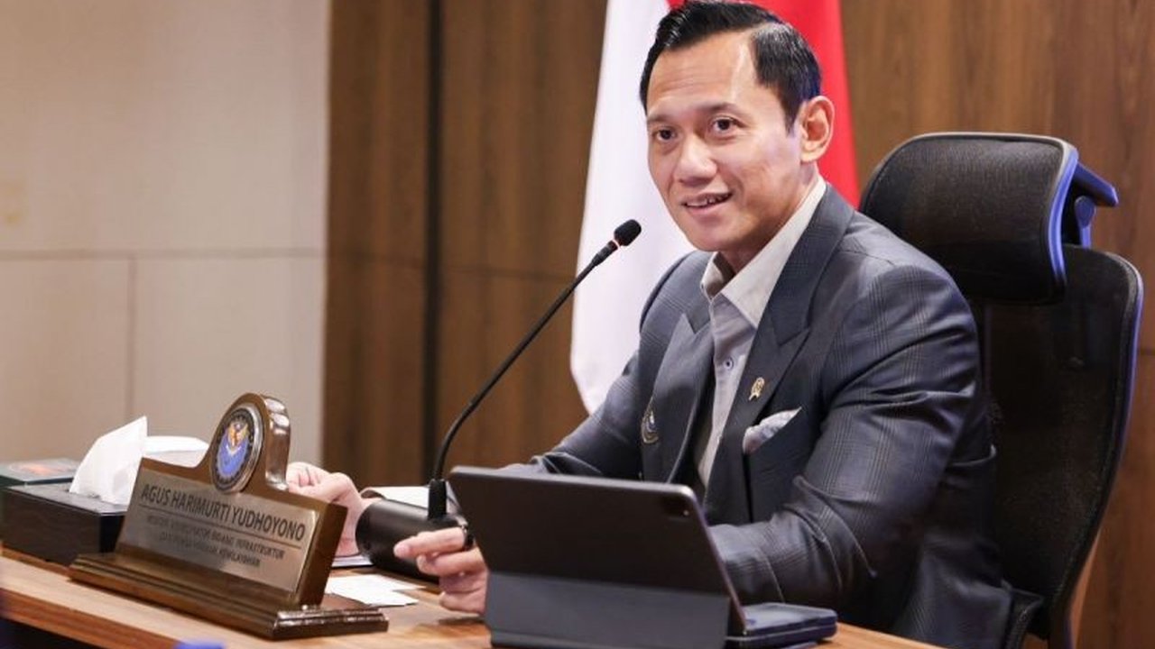 Menteri Koordinator Bidang Infrastruktur dan Pembangunan Kewilayahan (Menko IPK) Agus Harimurti Yudhoyono (AHY) menggarisbawahi pentingnya Kolaborasi Pembangunan Kalimantan antara pemerintah dan perguruan tinggi, demi memperkuat SDM dan infrastruktur.