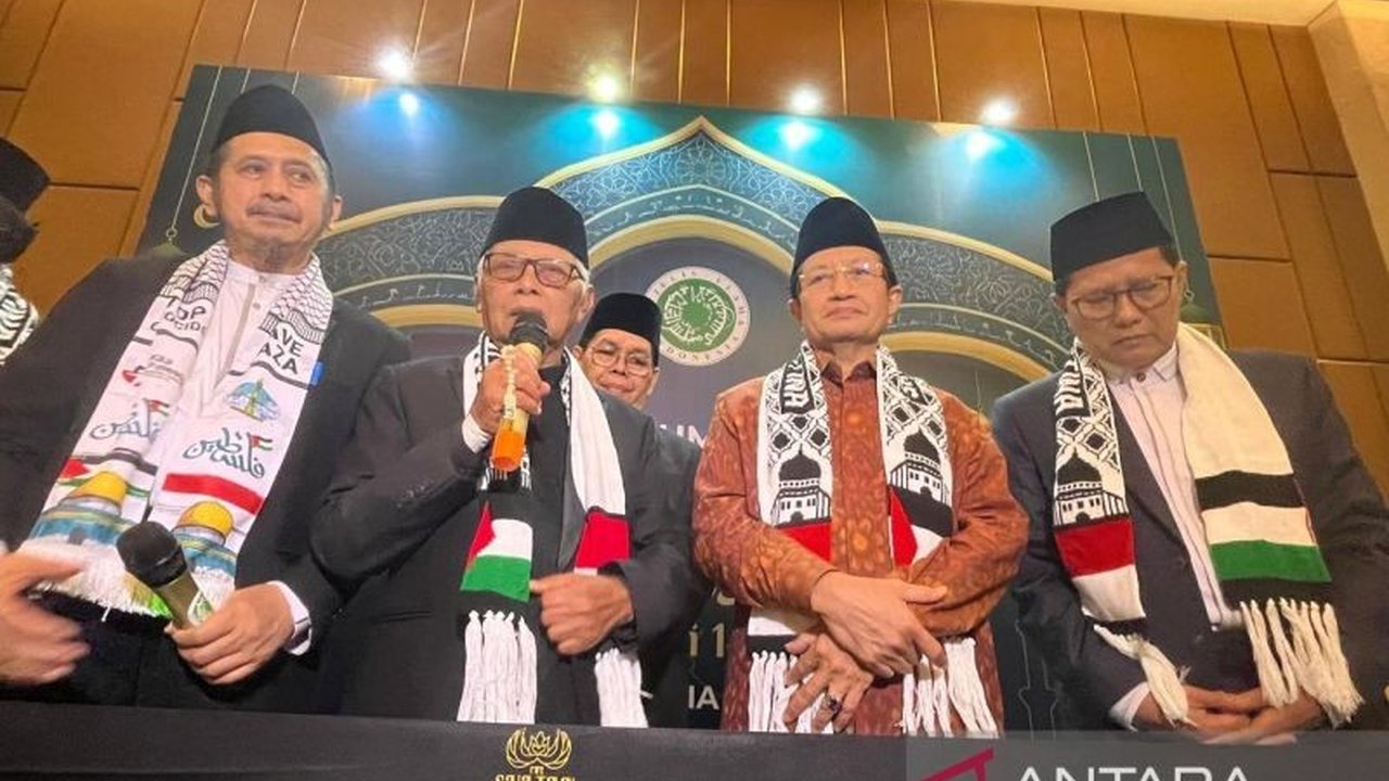 Ketua Umum MUI dan pemerintah bersinergi teguhkan persatuan bangsa, menekankan dialog sebagai kunci stabilitas nasional dan perdamaian global.