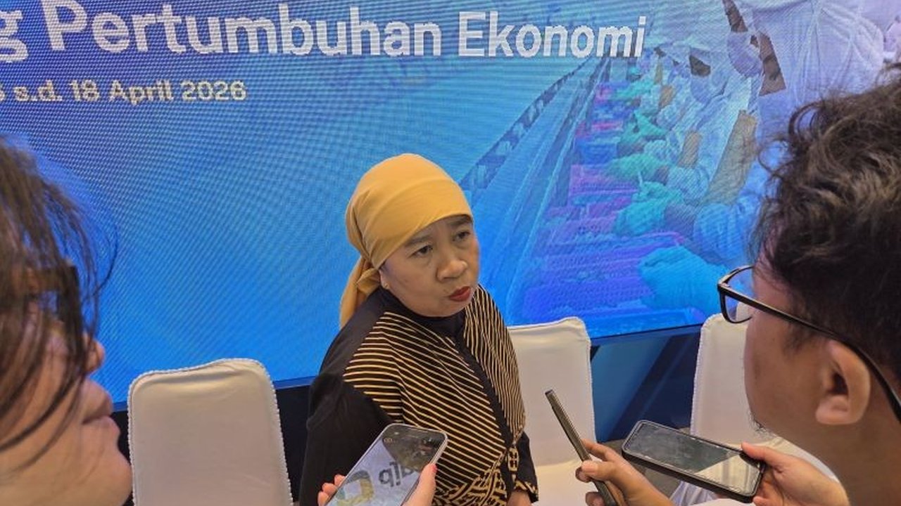 Direktorat Jenderal Pajak (DJP) menyatakan kesiapan penuh untuk menerapkan aturan pajak marketplace, namun implementasinya masih menanti keputusan Menteri Keuangan Purbaya Yudhi Sadewa yang mempertimbangkan stabilitas ekonomi.