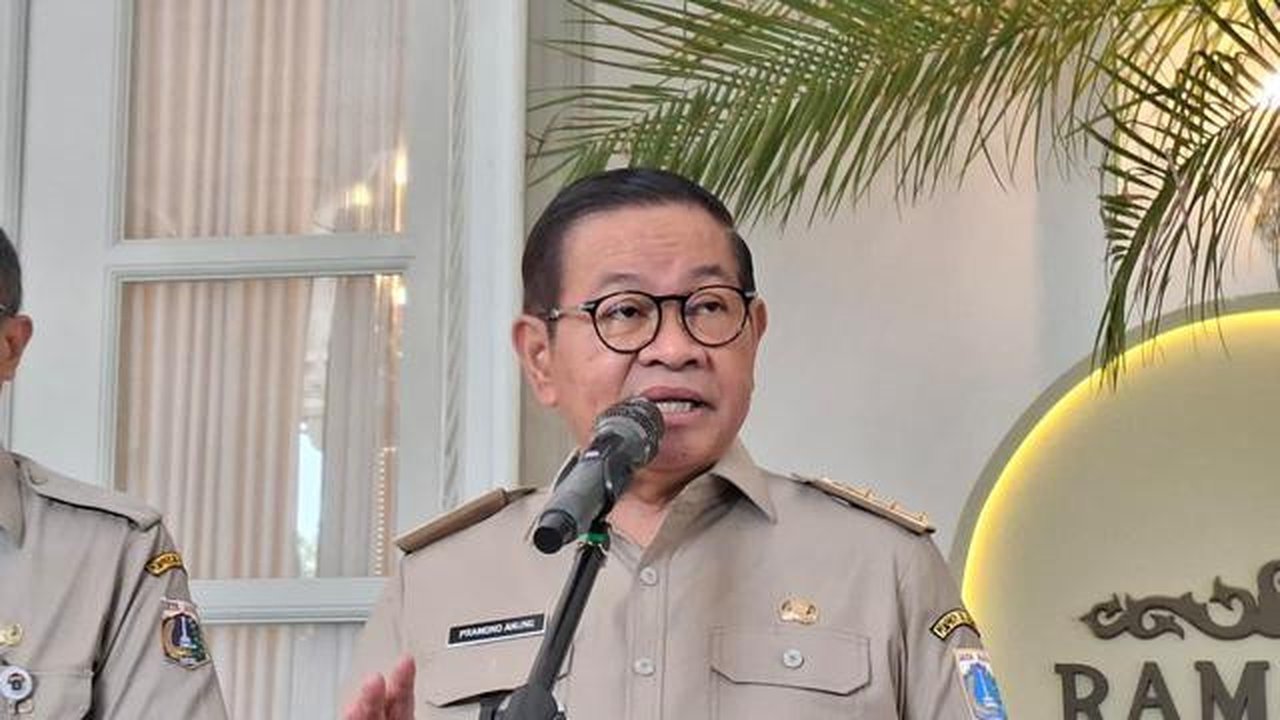 Gubernur DKI Jakarta Pramono Anung di Balai Kota DKI Jakarta, Senin (9/3/2026). (Liputan6.com/Winda Nelfira)
