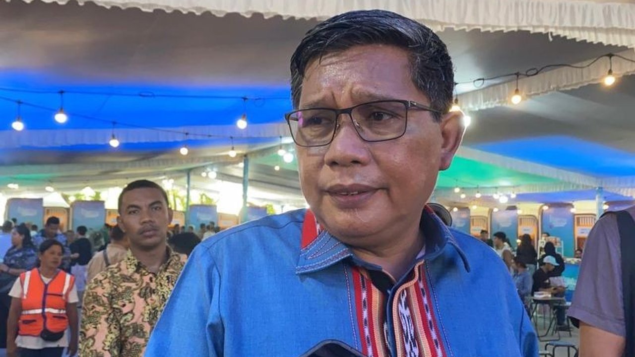 Pemerintah Kota Ambon gencar siapkan sistem pembayaran digital di berbagai ruang publik untuk mendukung pengembangan UMKM lokal. Inisiatif Pembayaran Digital UMKM Ambon ini diharapkan mampu meningkatkan pertumbuhan ekonomi daerah dan literasi keuangan.