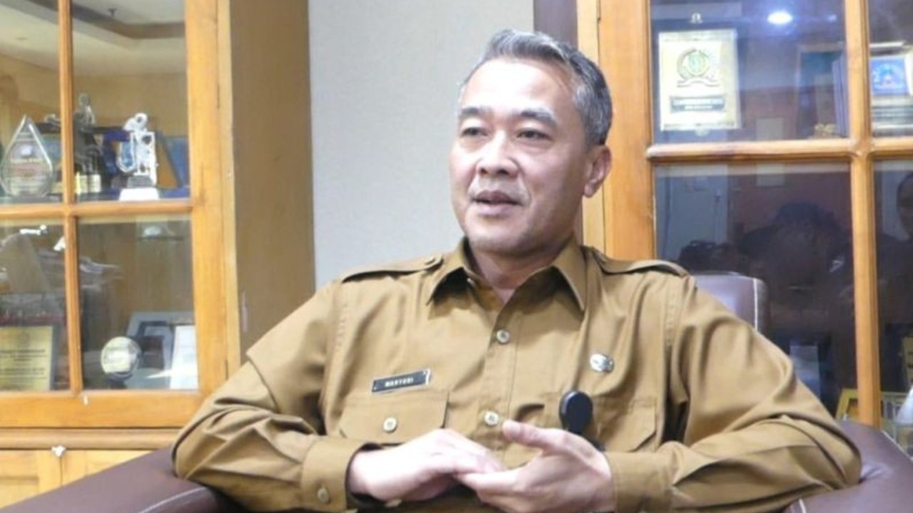 Kepala Dinas Pendidikan Kota Tangerang mengimbau calon peserta Pra-SPMB jenjang SD dan SMP untuk rutin mengecek status pendaftaran guna kelancaran proses selanjutnya dan menghindari kendala.