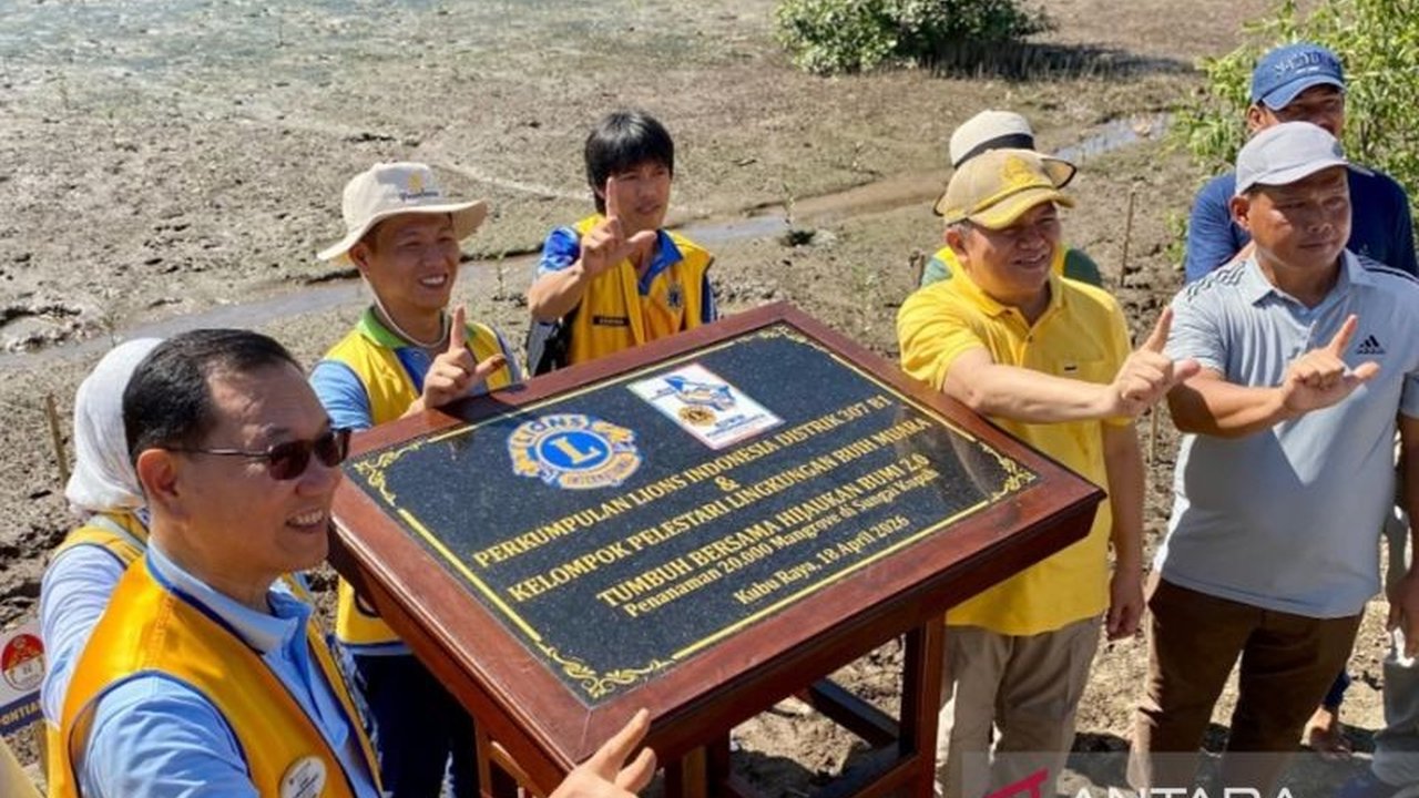 Perkumpulan Lions Indonesia berkolaborasi dengan Pemerintah Kabupaten Kubu Raya dalam aksi Penanaman Mangrove Kubu Raya sebanyak 20.000 bibit. Upaya ini bertujuan menjaga kelestarian pesisir dan mencegah abrasi yang mengancam wilayah tersebut.