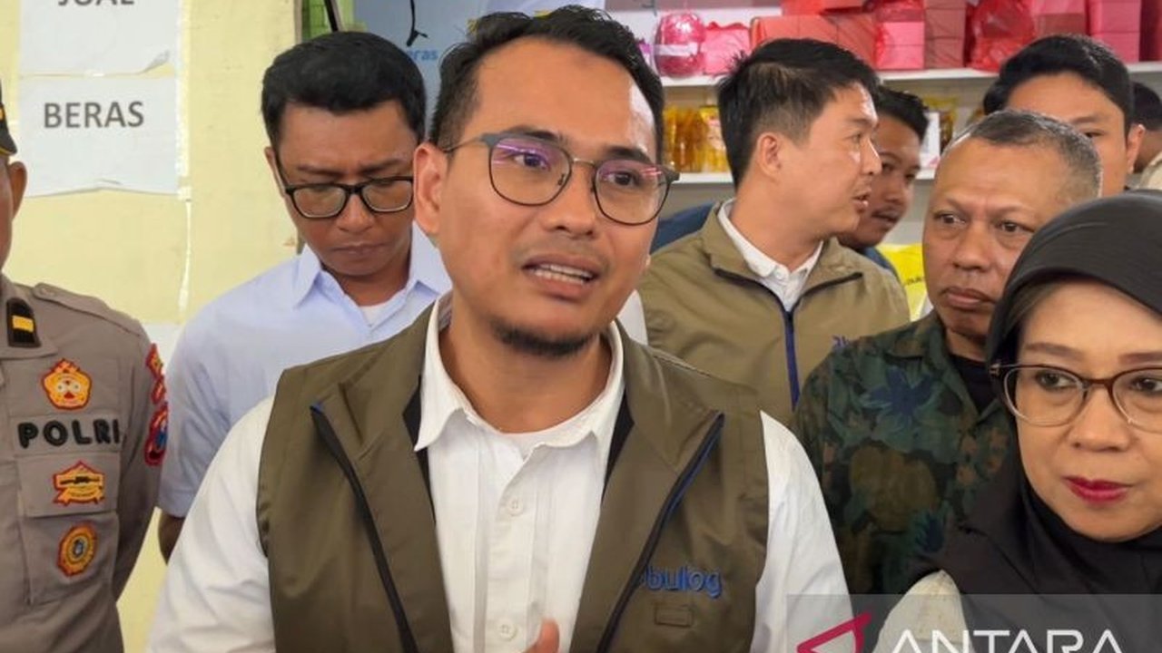 Perum Bulog Cabang Malang berhasil mencatat serapan beras petani hingga 50 ribu ton pada April 2026, mendekati target tahunan. Simak detail capaian Serapan Beras Bulog Malang dan strategi selanjutnya untuk ketahanan pangan nasional.