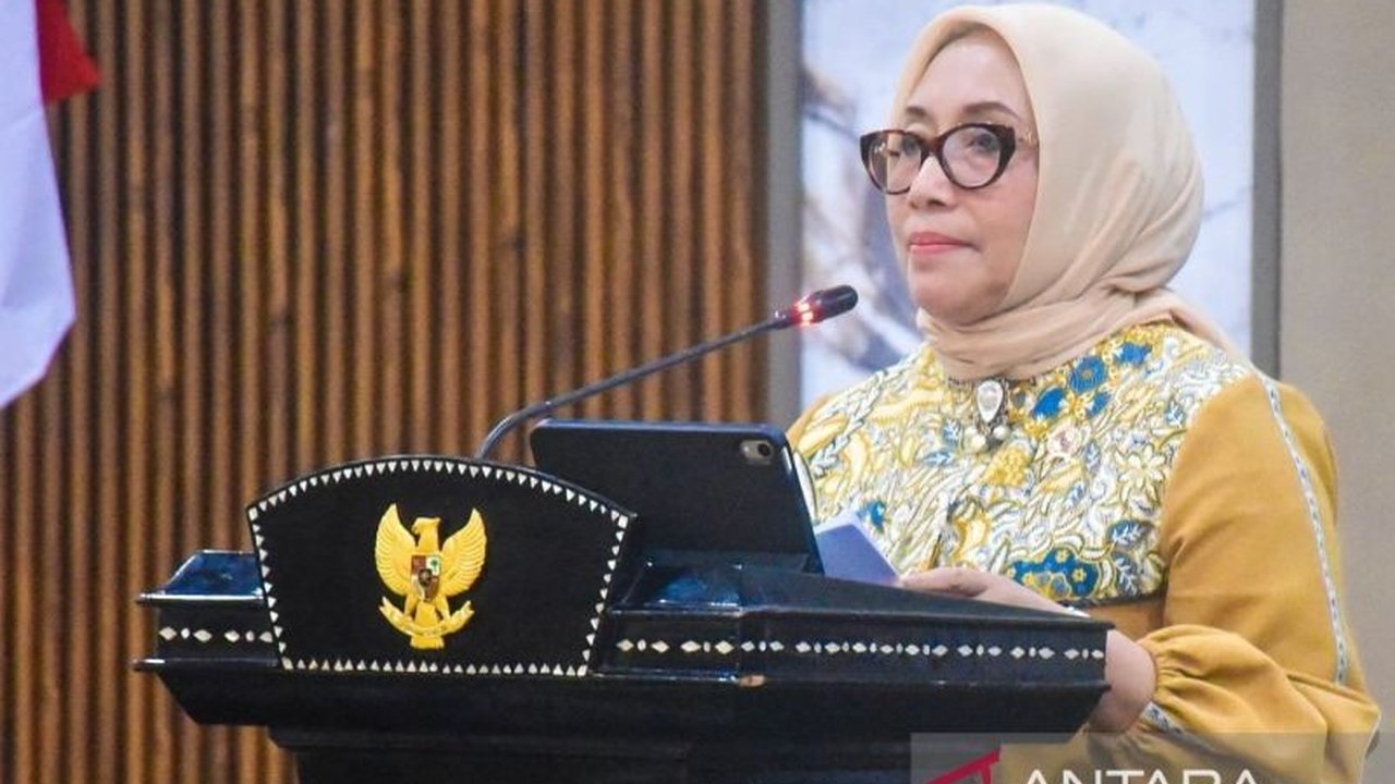 Menteri Pemberdayaan Perempuan dan Perlindungan Anak (PPPA), Arifah Fauzi, mengapresiasi komitmen Pemprov NTB yang berhasil menurunkan angka pernikahan usia anak secara signifikan, menjadi contoh kolaborasi efektif dalam penanganan isu perempuan dan anak.