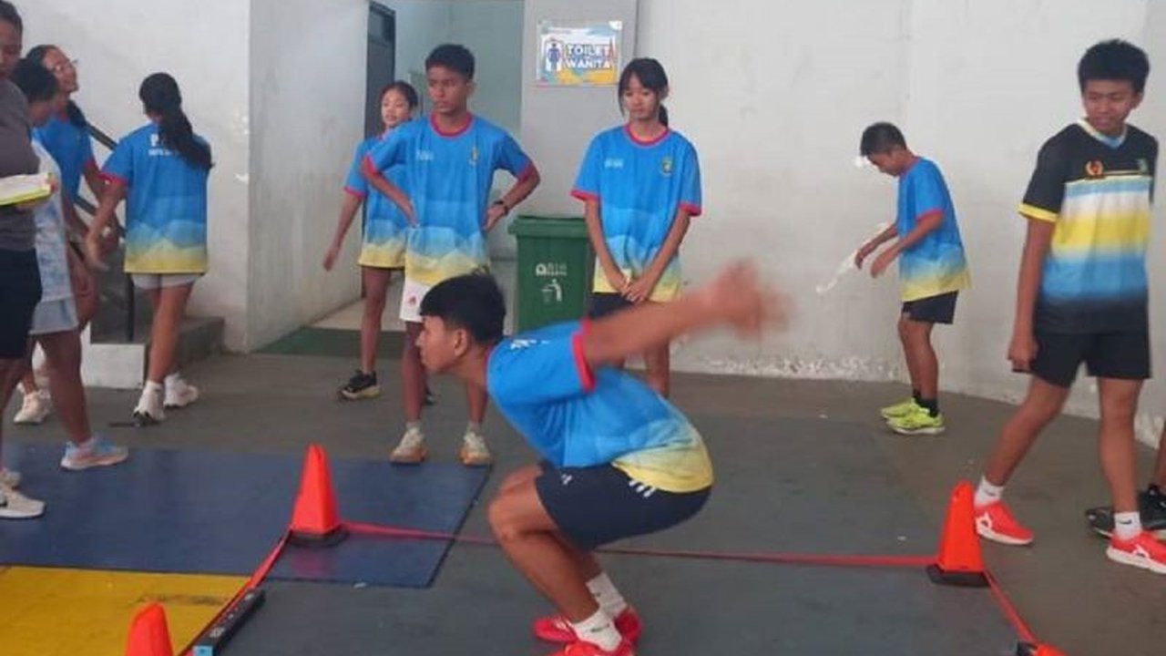 Dinas Pemuda dan Olahraga (Dispora) Kota Tangerang telah memastikan kesiapan 250 atlet dari 24 cabang olahraga untuk menghadapi POPDA Banten XII 2026, menargetkan gelar juara umum.