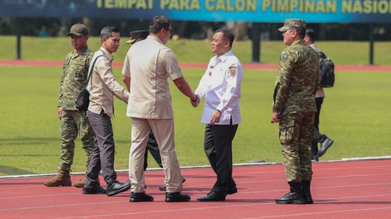 Presiden Prabowo Subianto menegaskan Kursus Pemantapan Pimpinan Daerah (KPPD) bagi Ketua DPRD se-Indonesia sangat strategis untuk memperkuat komitmen pengabdian kepada negara.