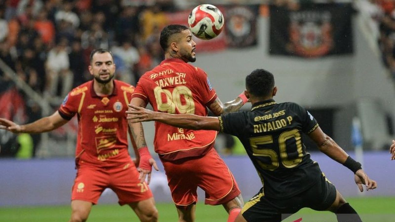 Ketua Panpel Persija Jakarta menegaskan tidak ada niat diskriminatif terhadap Borneo FC terkait insiden latihan resmi di Jakarta International Stadium (JIS), menyebutnya murni miskomunikasi.