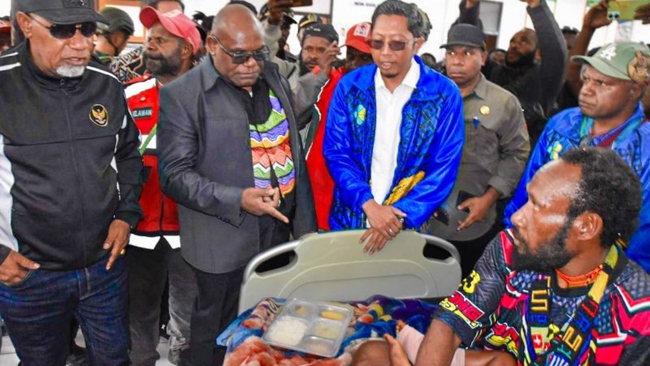 Komnas HAM menyatakan serangan yang menewaskan warga sipil di Kabupaten Puncak, Papua Tengah, adalah pelanggaran HAM. Temukan mengapa insiden ini memicu keprihatinan serius.