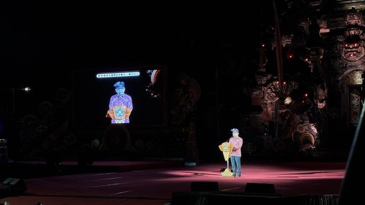 Menteri Koordinator Bidang Pembangunan Manusia dan Kebudayaan (Menko PMK) Pratikno menilai nilai Nyepi sangat relevan diterapkan di tengah hiruk-pikuk dunia modern, menawarkan kejernihan dan refleksi diri yang mendalam.