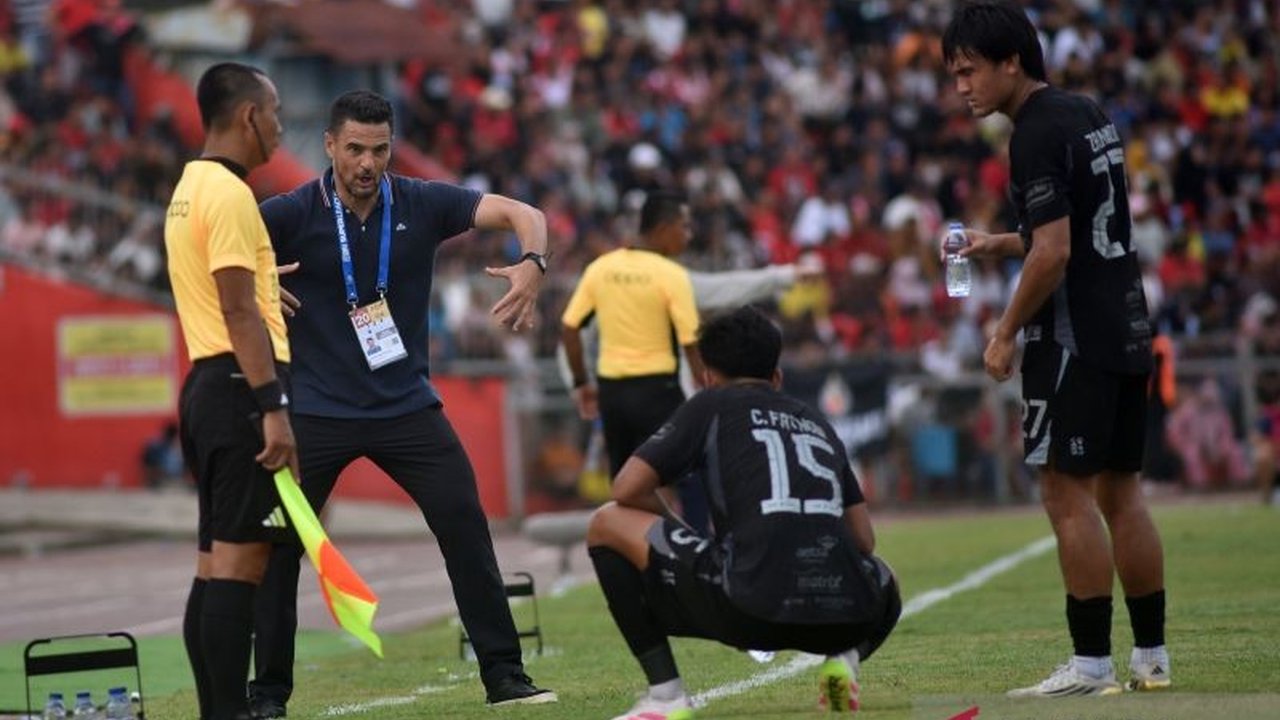 Pelatih Persita Tangerang, Carlos Pena, mewanti-wanti timnya untuk tidak meremehkan PSBS Biak dalam laga pekan ke-21 BRI Super League. Pertandingan Persita Tangerang vs PSBS Biak ini juga jadi ajang balas dendam bagi Pendekar Cisadane.