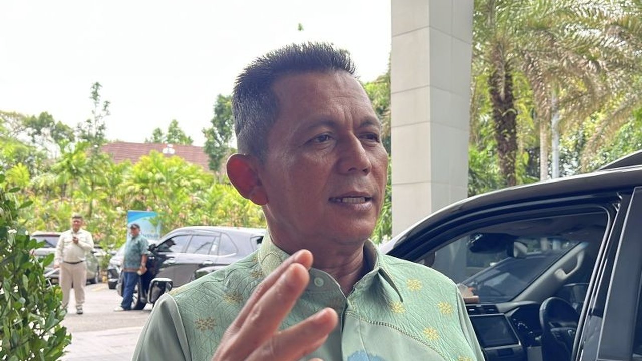 Gubernur Kepri Ansar Ahmad mendukung penuh PP Tunas yang berlaku Maret 2026, sebagai langkah krusial melindungi anak dari konten berbahaya media sosial dan ancaman digital lainnya.