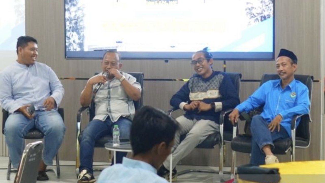 Ketua Komisi A DPRD Lamongan meminta kader dan alumni PMII Lamongan berperan aktif dalam program pemerintah, khususnya melalui SPPI dan KDKMP, demi pembangunan daerah yang lebih maju dan kesejahteraan masyarakat.