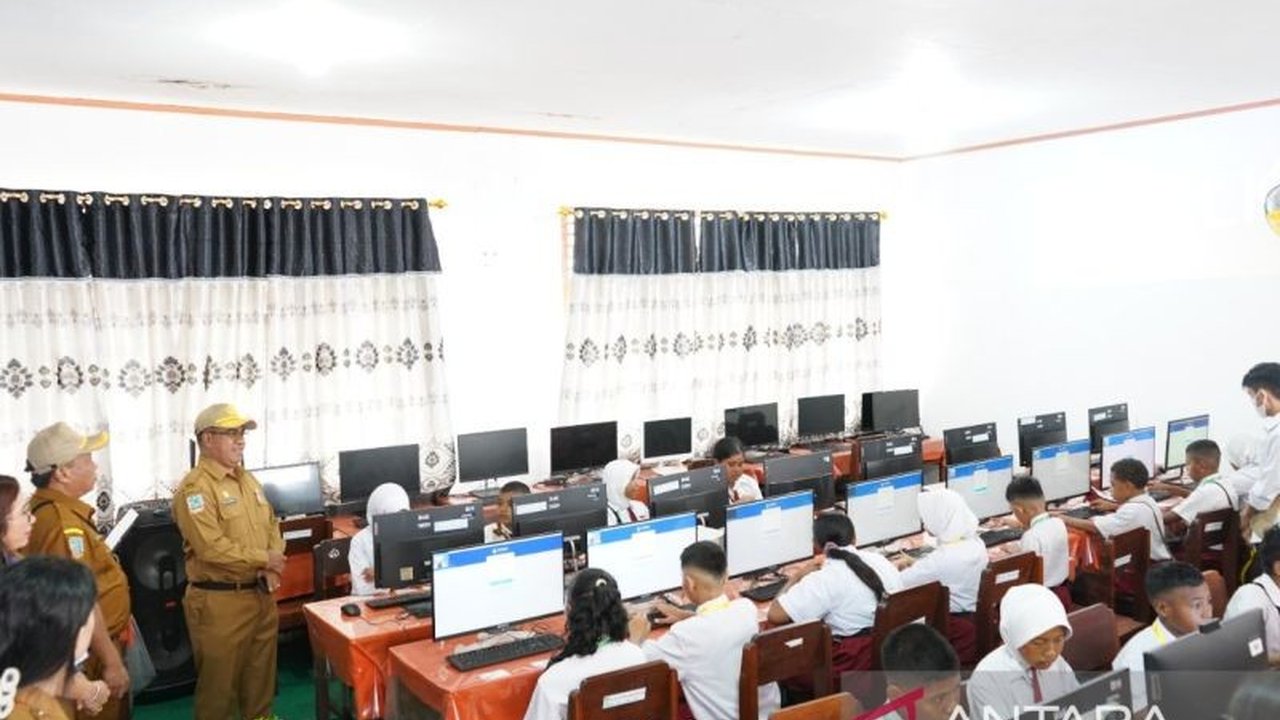 Lebih dari 4.000 siswa SD di Kabupaten Mimika, Papua Tengah, mengikuti Tes Kemampuan Akademik (TKA) yang digelar hingga akhir April. Kegiatan ini menjadi tolok ukur penting kualitas pendidikan daerah.