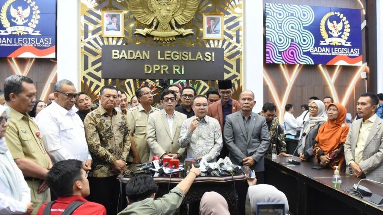 Dewan Perwakilan Rakyat (DPR) RI akan mengesahkan Rancangan Undang-Undang (RUU) Pelindungan Pekerja Rumah Tangga (PPRT) dalam Rapat Paripurna pada Selasa (21/4), menjadi hadiah istimewa untuk Hari Kartini dan Hari Buruh. Pengesahan RUU PPRT ini telah dina
