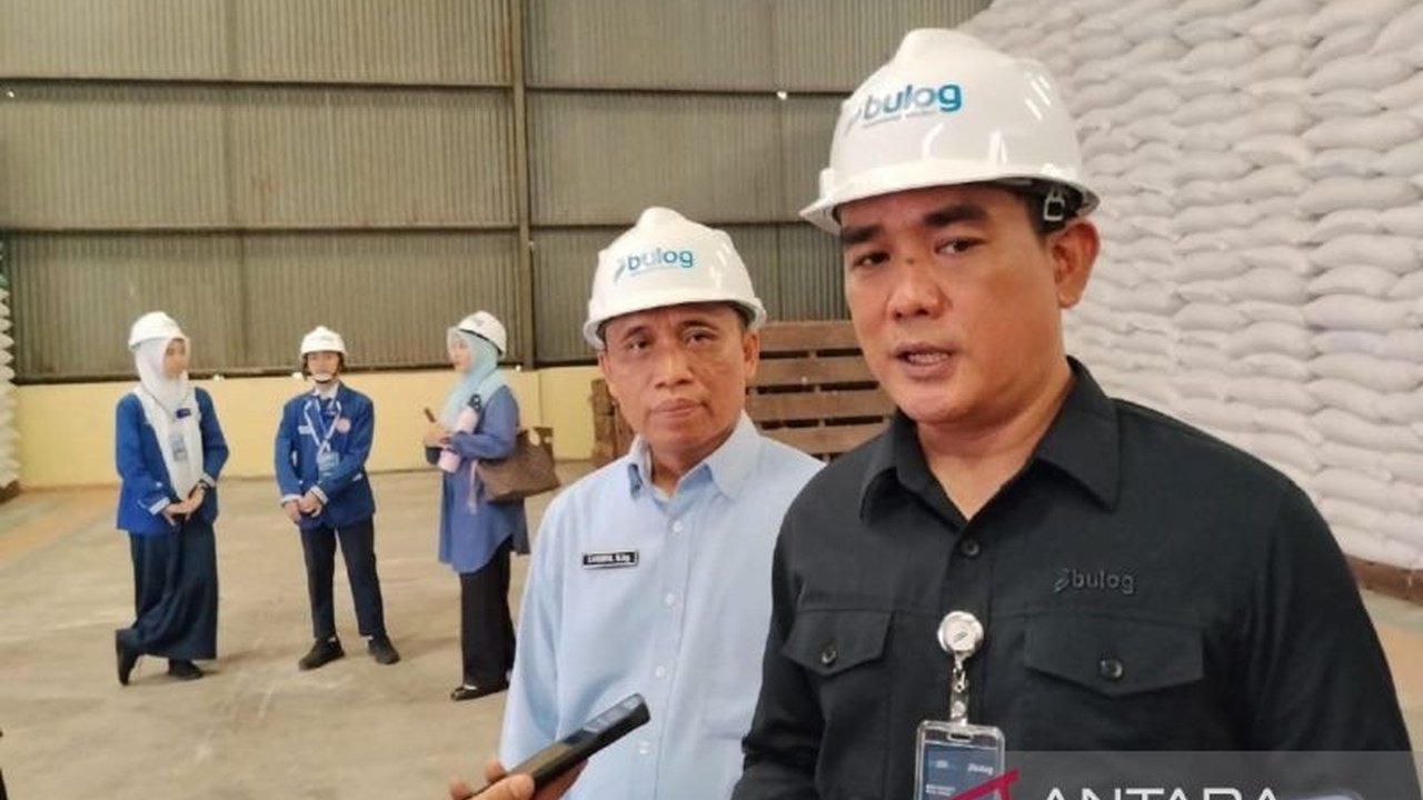 Perum Bulog Sumatera Utara gencar berkoordinasi dengan pemangku kepentingan untuk menjaga ketersediaan Minyakita, di tengah isu keterbatasan pasokan dan tantangan distribusi.