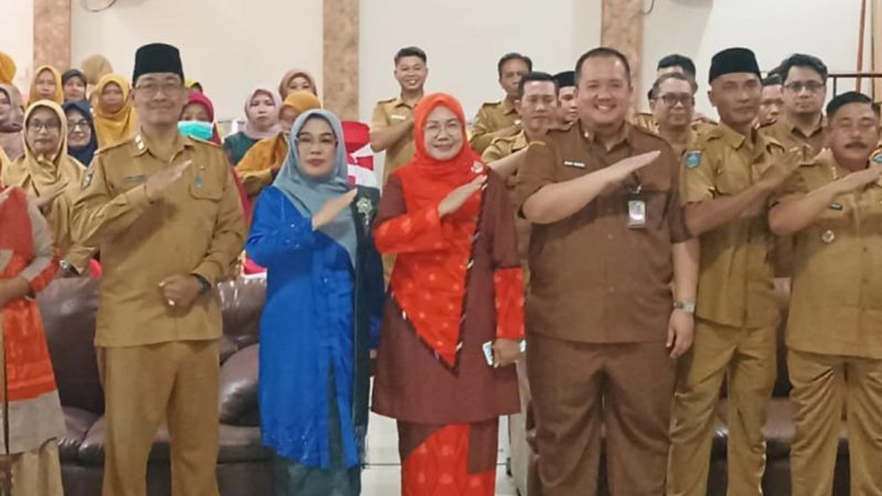 Pemerintah Kabupaten Sumbawa Barat berupaya meningkatkan kualitas posyandu menjadi pusat layanan kesehatan terintegrasi, mencakup seluruh siklus hidup masyarakat dan fokus pada pencegahan stunting.