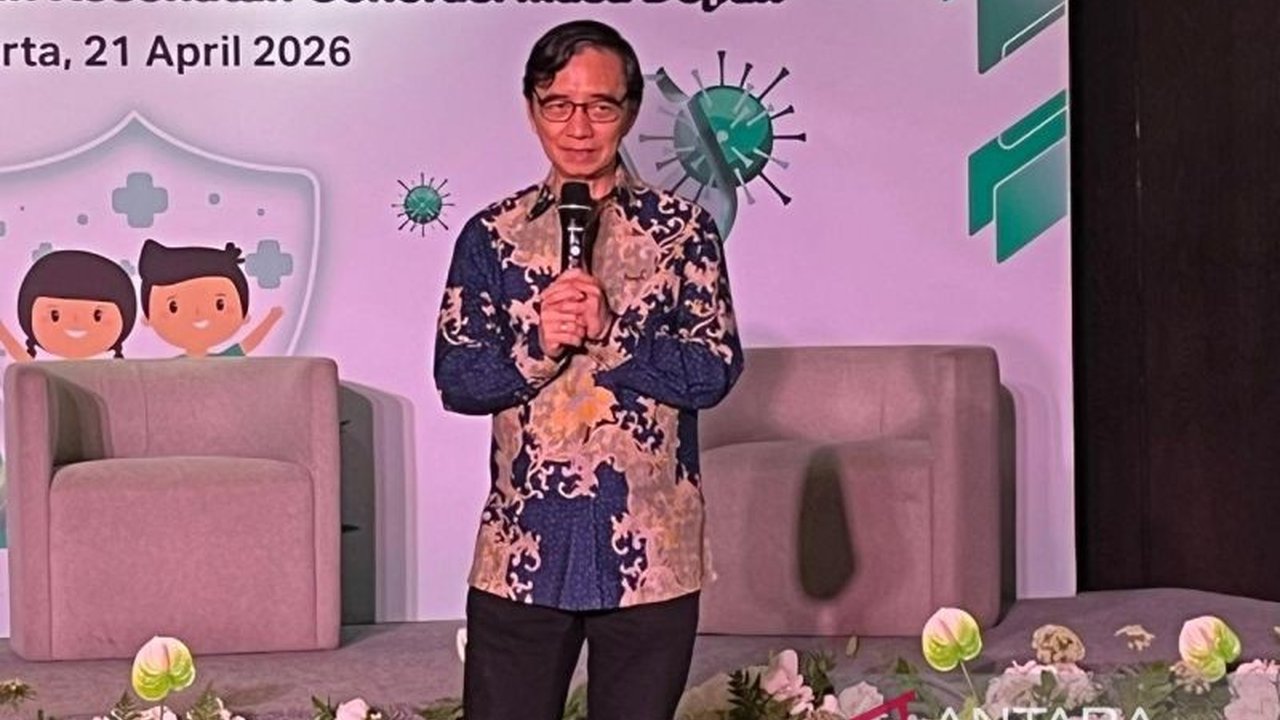 Vaksin HPV sangat penting untuk mencegah kanker pada perempuan dan laki-laki. Simak penjelasan ahli mengenai manfaat dan urgensi Vaksin HPV demi kesehatan optimal.