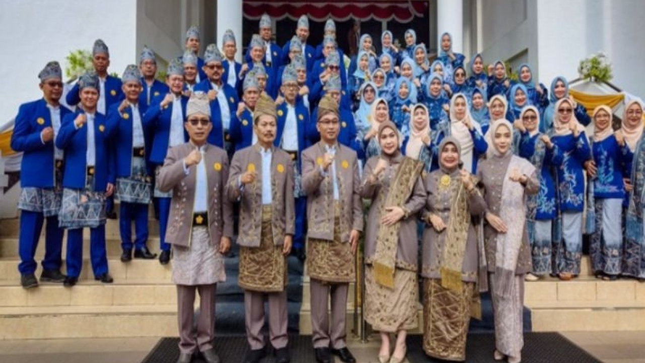 Pemerintah Kota Banjarbaru memaparkan berbagai capaian pembangunan dalam HUT ke-27, menegaskan posisinya sebagai kota dengan pertumbuhan pesat dan siap jadi pusat pertumbuhan nasional.