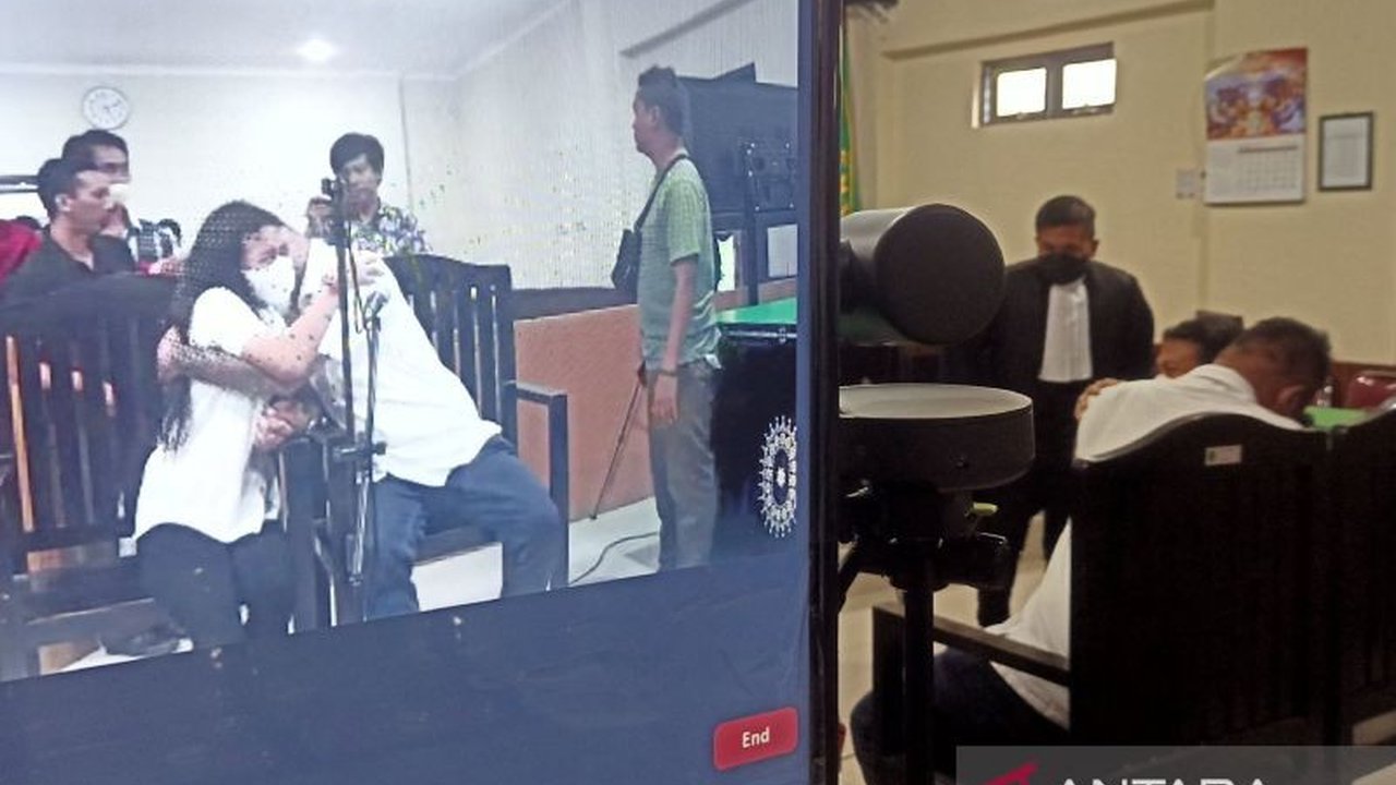 Putusan Peninjauan Kembali (PK) Mahkamah Agung menguatkan hukuman tujuh tahun penjara bagi Ni Nyoman Juliandari, seorang bandar sabu Mataram, menegaskan jerat hukum terhadap pelaku narkotika.