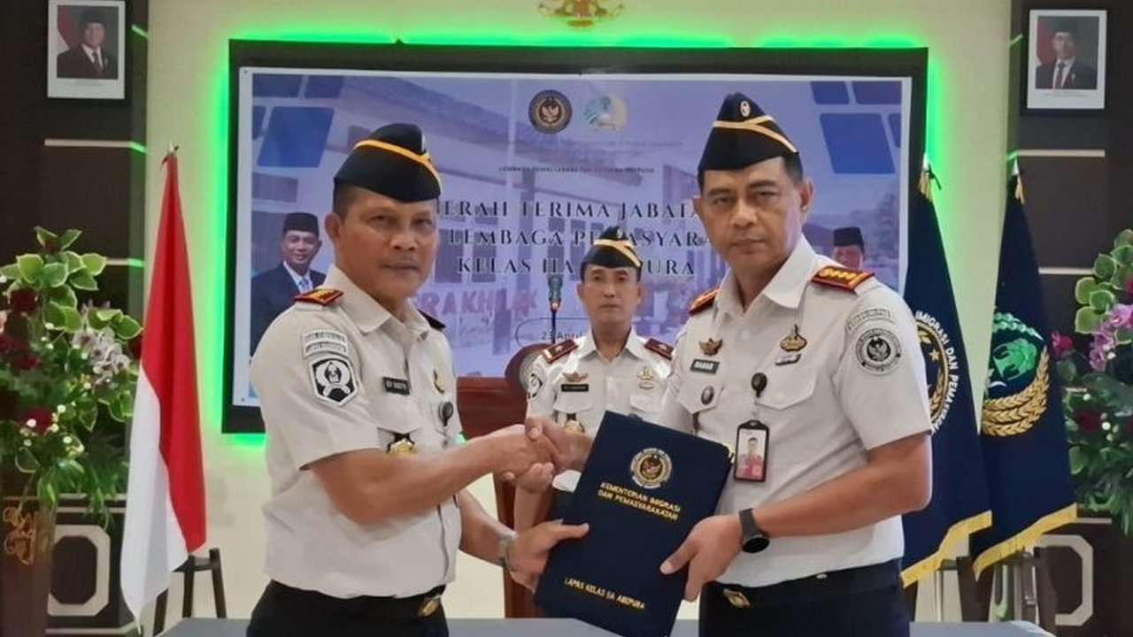 Kantor Wilayah Direktorat Jenderal Pemasyarakatan (Kanwil Ditjenpas) Papua menegaskan komitmen kuat untuk memerangi peredaran narkoba dan penggunaan ponsel ilegal di lapas, khususnya di Lapas Kelas IIA Abepura, demi menjaga stabilitas dan keamanan.