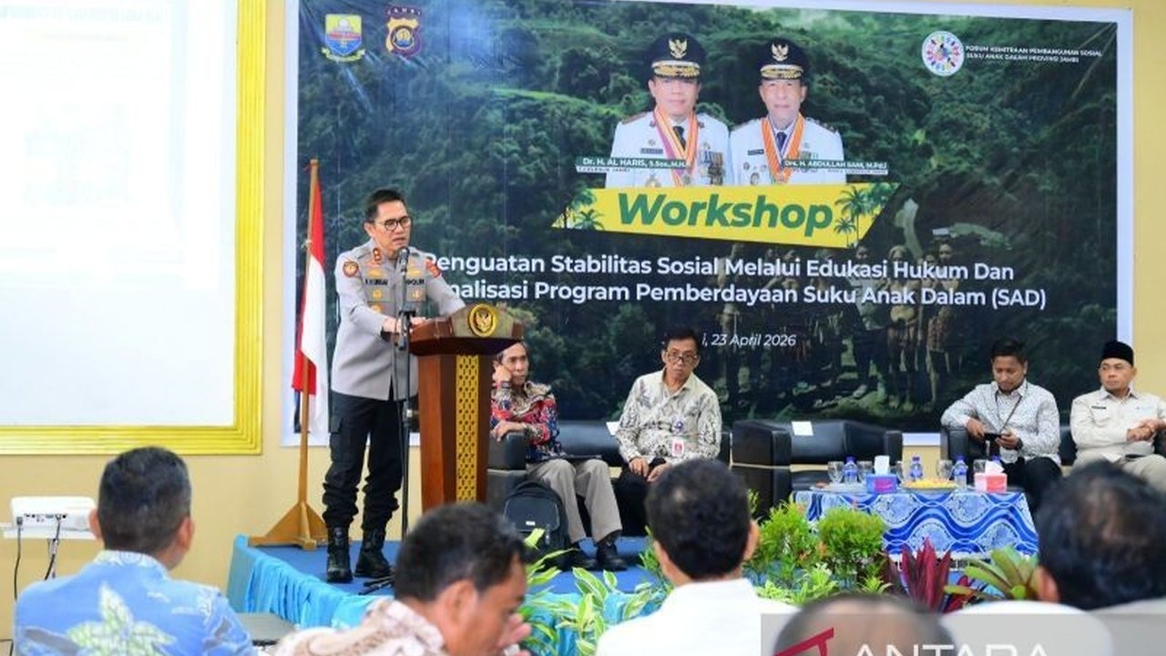 Polda Jambi mengungkapkan adanya 45 kasus Konflik SAD Jambi atau Orang Rimba dalam lima tahun terakhir. Upaya penguatan stabilitas sosial dan edukasi hukum digencarkan untuk melindungi hak-hak mereka.