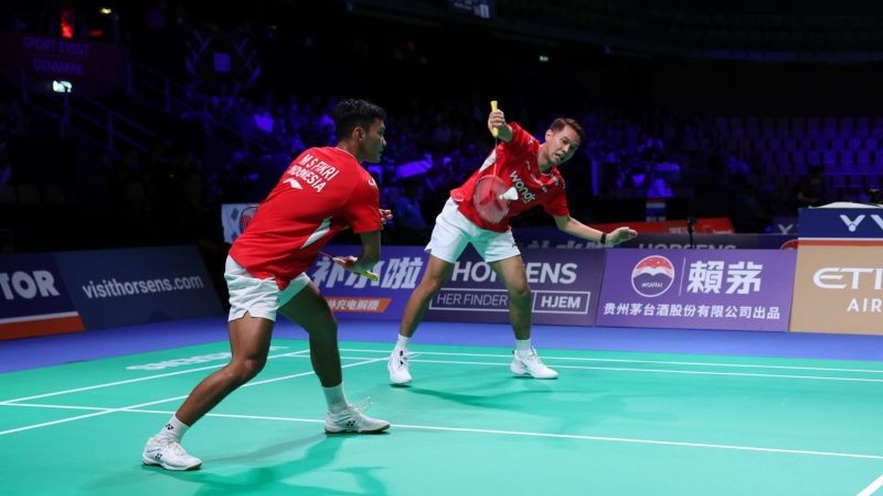 Ganda putra Fajar Fikri Piala Thomas 2026 sukses sumbang poin krusial bagi Indonesia. Mereka manfaatkan laga pembuka kontra Aljazair sebagai ajang adaptasi kondisi lapangan yang menantang.