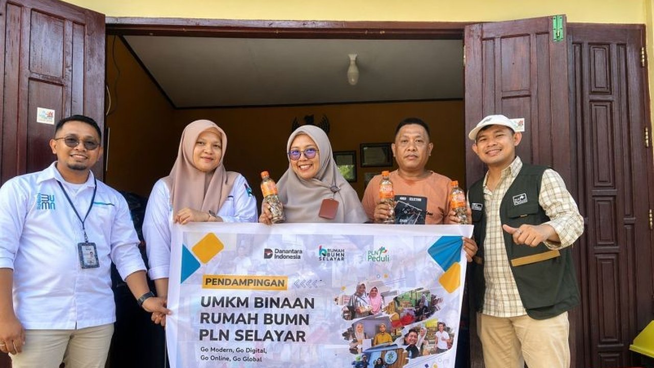 Program TJSL PLN Peduli sukses mendorong UMKM Selayar Tembus Pasar Modern, salah satunya Terasi To Riolo yang kini beromzet puluhan juta rupiah dan membuka lapangan kerja.