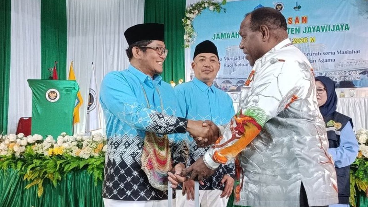 Pemerintah Kabupaten Jayawijaya secara resmi melepas 42 Jamaah Haji Jayawijaya menuju Tanah Suci, dengan harapan mereka dapat menjalankan ibadah secara khusyuk dan kembali sebagai haji mabrur.