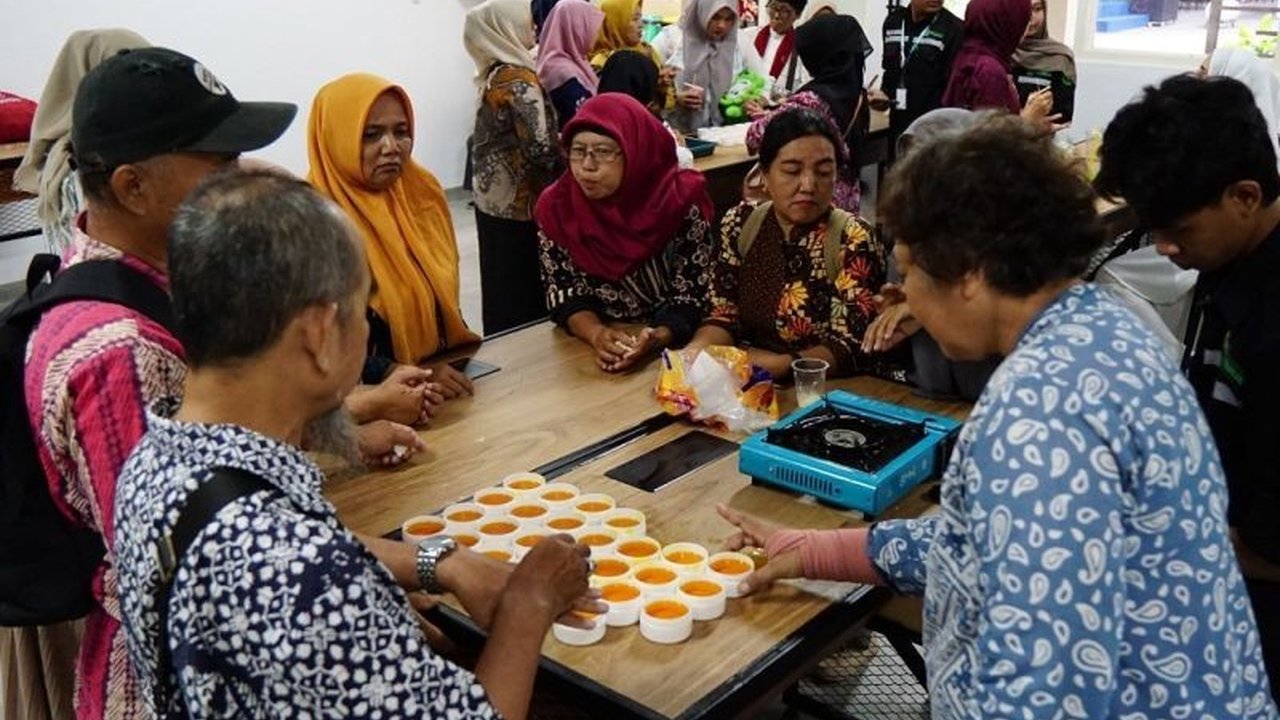 Badan Pengelola Dana Perkebunan (BPDP) dan AKPY STIPER Yogyakarta bersinergi memperkuat inovasi sawit nasional, mendorong kemandirian pangan dan energi serta meningkatkan citra positif sawit melalui UMKM.