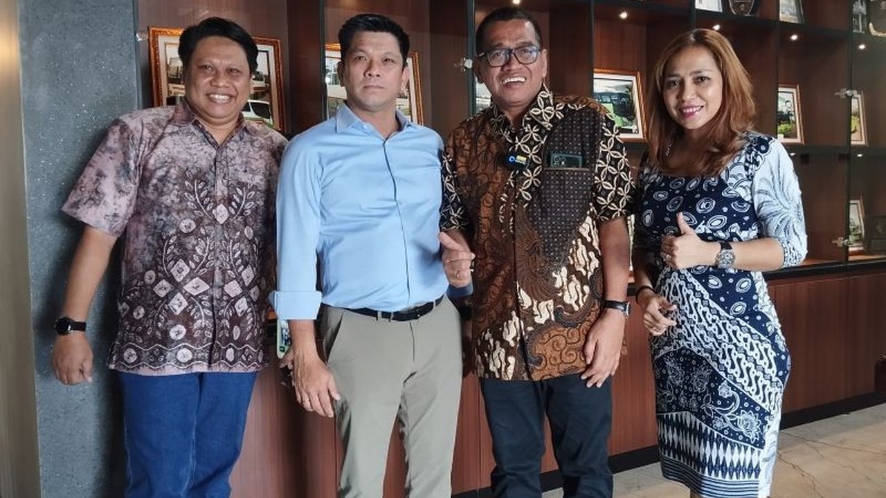 PT Teknologi Karya Digital Nusa Tbk (Tron) dan PO Gunung Harta Transport Solution (GHTS) bersinergi memperkuat **Teknologi AI Keselamatan Transportasi** dengan mengadopsi perangkat canggih seperti ADAS dan DSM, menjamin perjalanan penumpang lebih aman dan