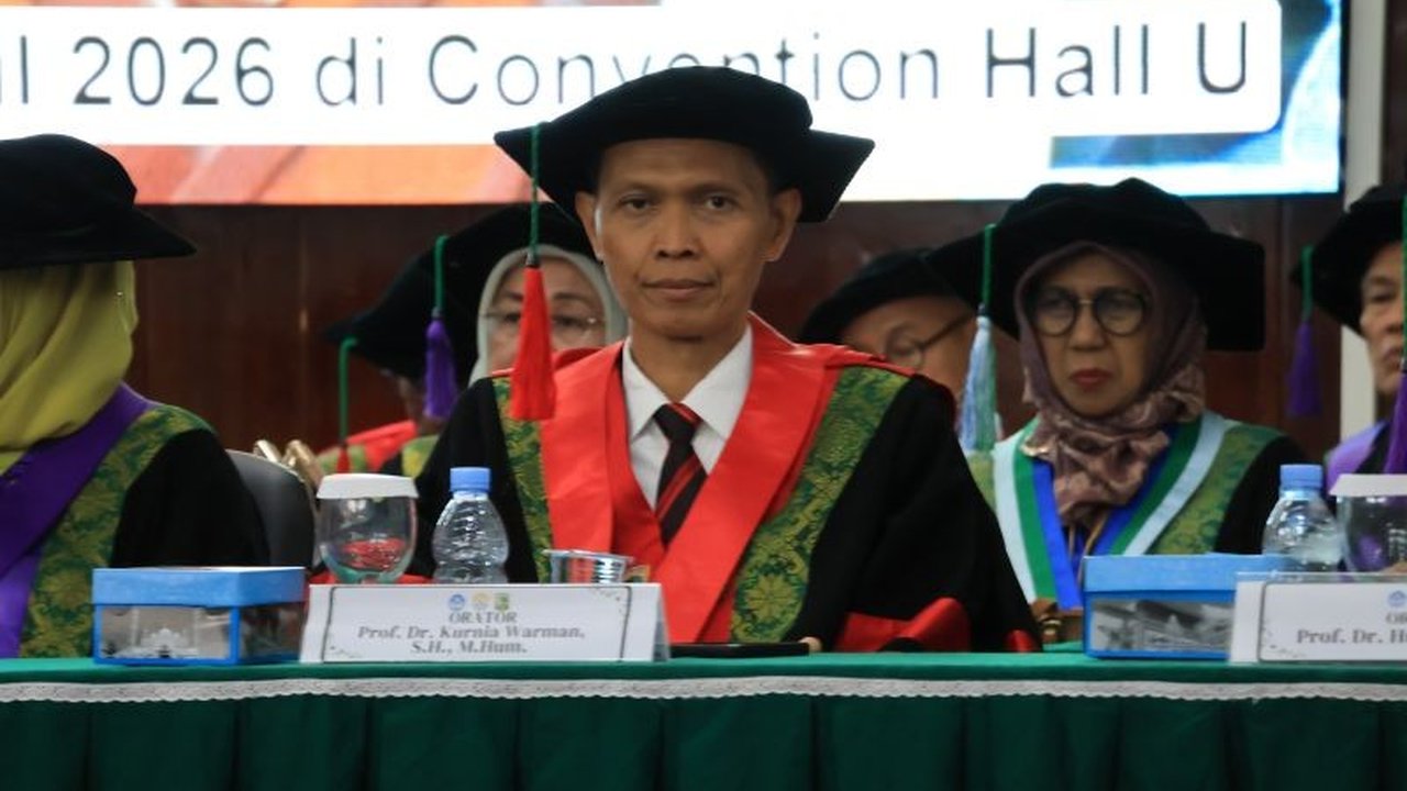 Profesor Unand, Kurnia Warman, mengupas tuntas penyebab melemahnya posisi Hak Tanah Masyarakat Hukum Adat. Kebijakan pemerintahan desa dan perubahan pandangan masyarakat menjadi sorotan utama.