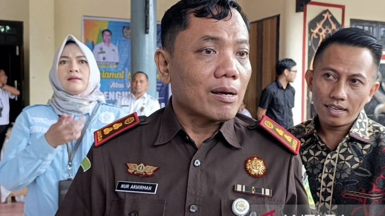 Kejaksaan Negeri Kotawaringin Timur meminta kepala desa memahami aturan penggunaan Dana Desa Kotim untuk mencegah penyimpangan dan memastikan pertanggungjawaban yang akuntabel, sekaligus membedakan kesalahan administrasi dan kesengajaan.