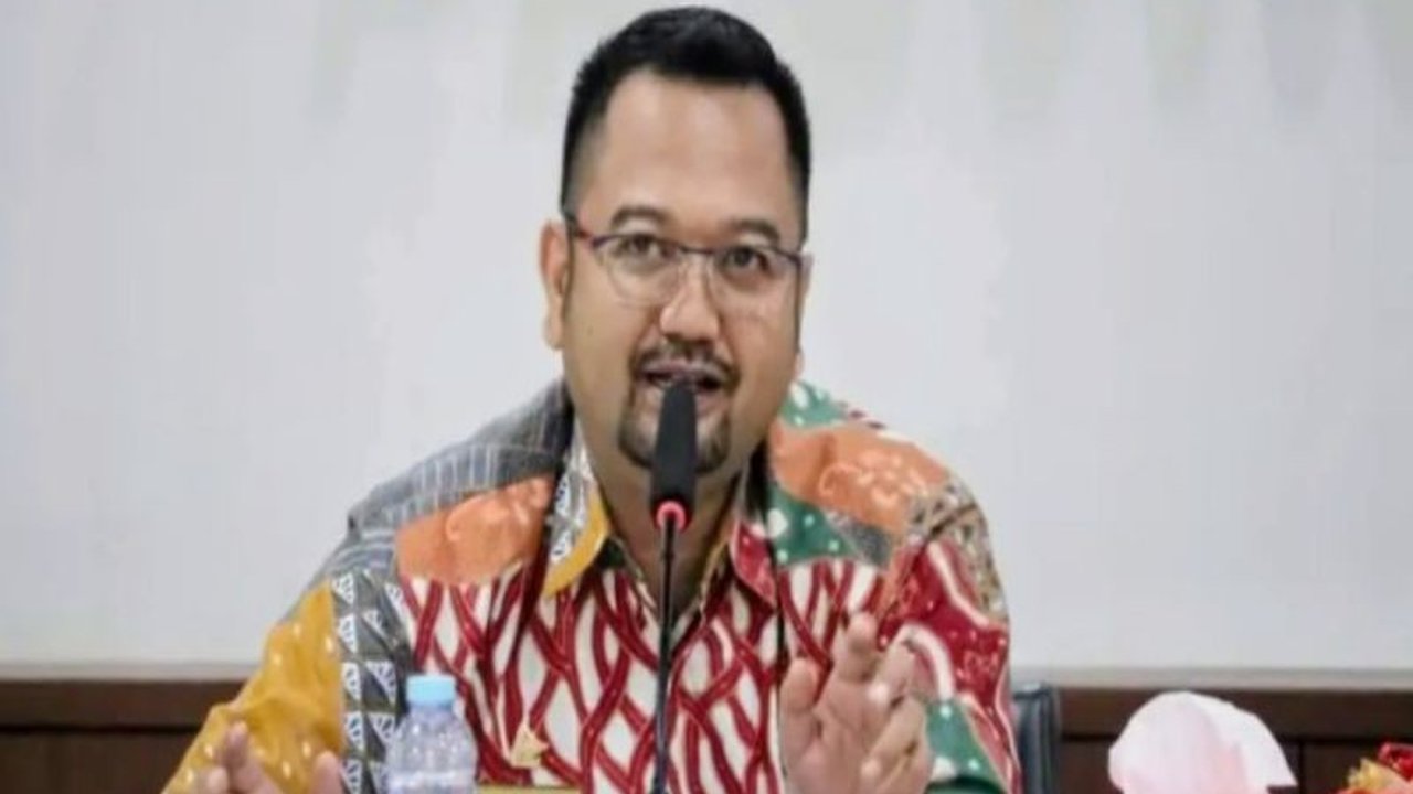 Empat Destinasi Wisata Sulbar berhasil masuk nominasi API Award 2026, bukti pengakuan nasional atas kekayaan alam dan budaya provinsi ini, memicu penasaran untuk menjelajahi keindahannya.