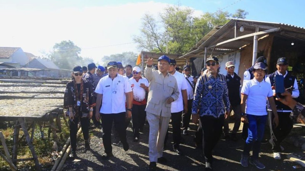 Wakil Menteri Kelautan dan Perikanan Didit Herdiawan Ashaf menyatakan Program Kampung Nelayan Merah Putih Probolinggo akan mendorong kesejahteraan nelayan melalui ekosistem ekonomi biru berkelanjutan.
