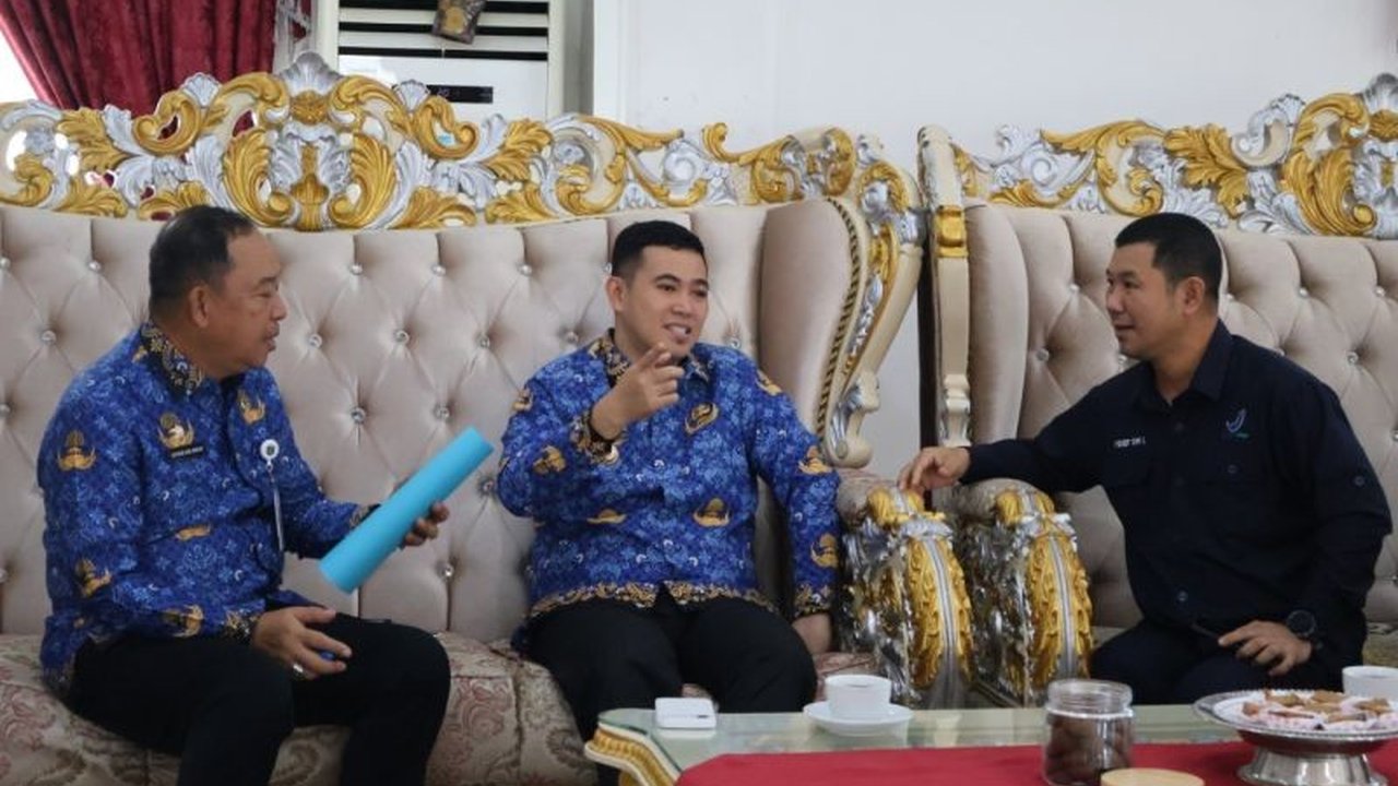 BPOM menunjuk Kabupaten Pangkep sebagai lokus Program Prioritas Nasional Keamanan Pangan 2026, langkah strategis untuk memperkuat kesadaran dan implementasi keamanan pangan hingga tingkat keluarga. Simak detail programnya!