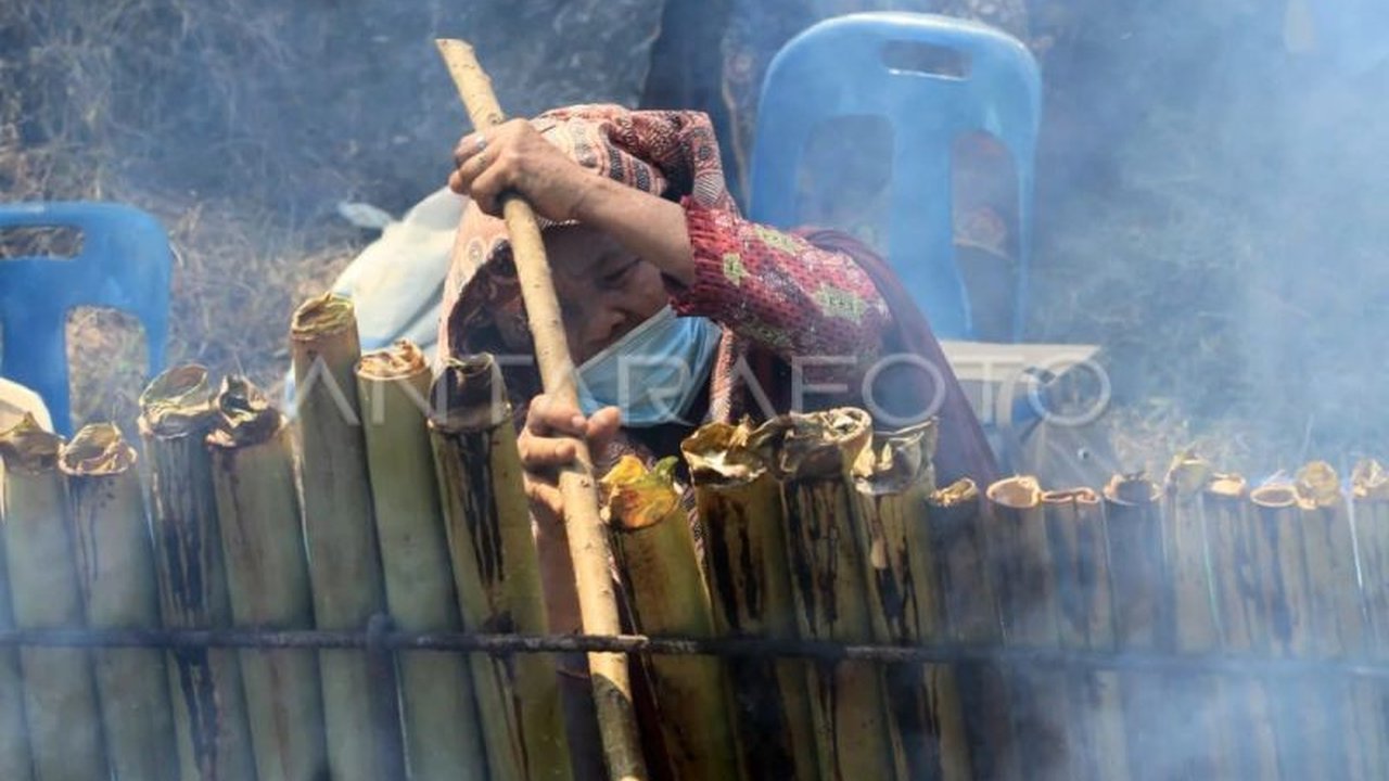 Pemerintah Kabupaten Aceh Barat Daya (Abdya) berhasil mencatatkan Rekor MURI Dunia setelah membakar belasan ribu leumang dan menyajikan puluhan ribu tape secara massal, sebuah prestasi yang juga memeriahkan HUT ke-24 Abdya.